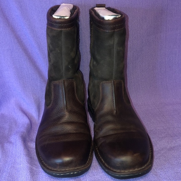 Slightly Used Men’s UGG Beacon 3263 Wool Lined Boots Size 11 Brown - Picture 3 of 11